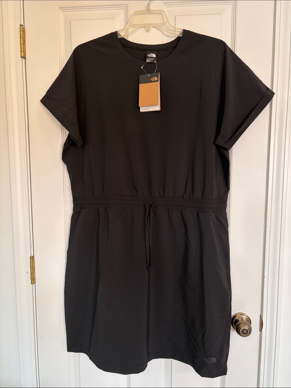 The North Face Women's Black Short-Sleeve Drawstring Waist Dress